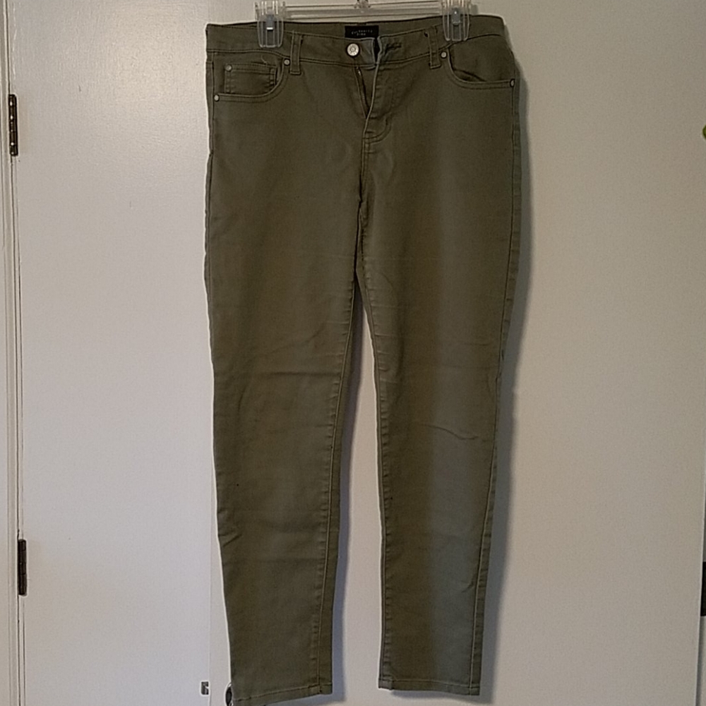 Olive green skinny pants
